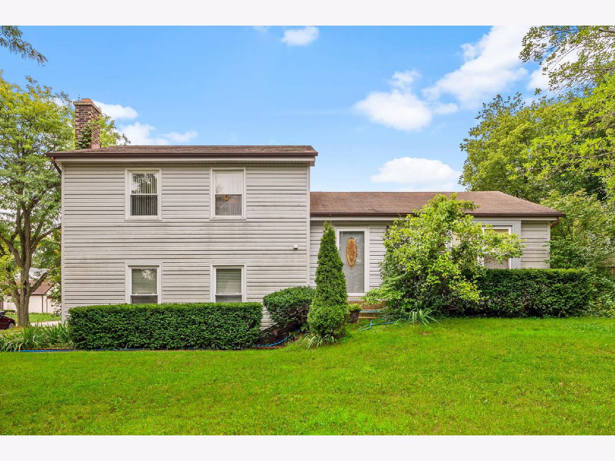 Townhomes & Homes Sold Crossings Buffalo Grove Illinois, 869 Shambliss