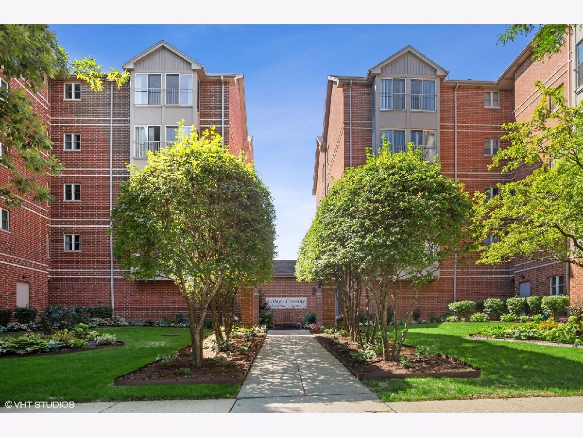 Condominiums Sold Village Crossing Roselle Illinois, 27 Hattendorf