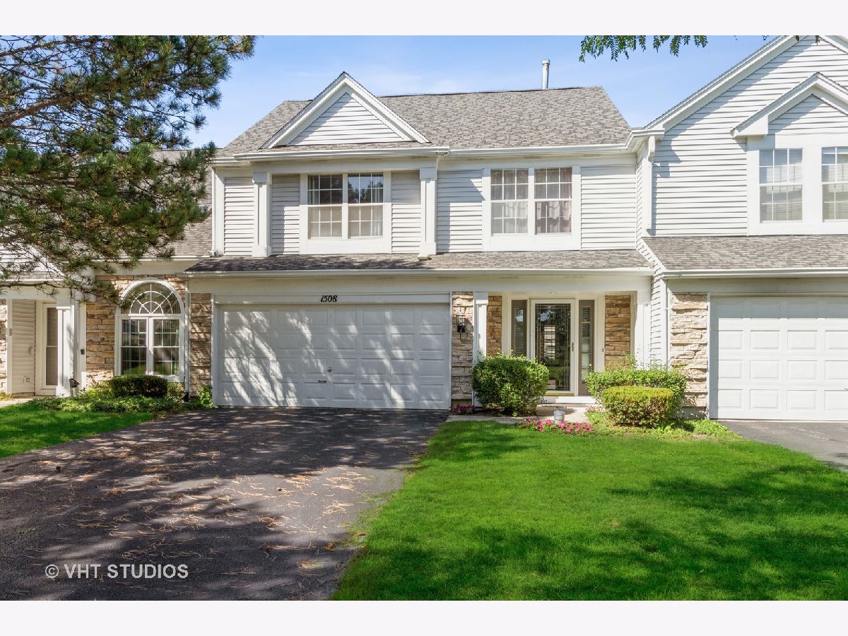 Townhomes Sold Hearthstone Hoffman Estates Illinois, 1508 Westbury