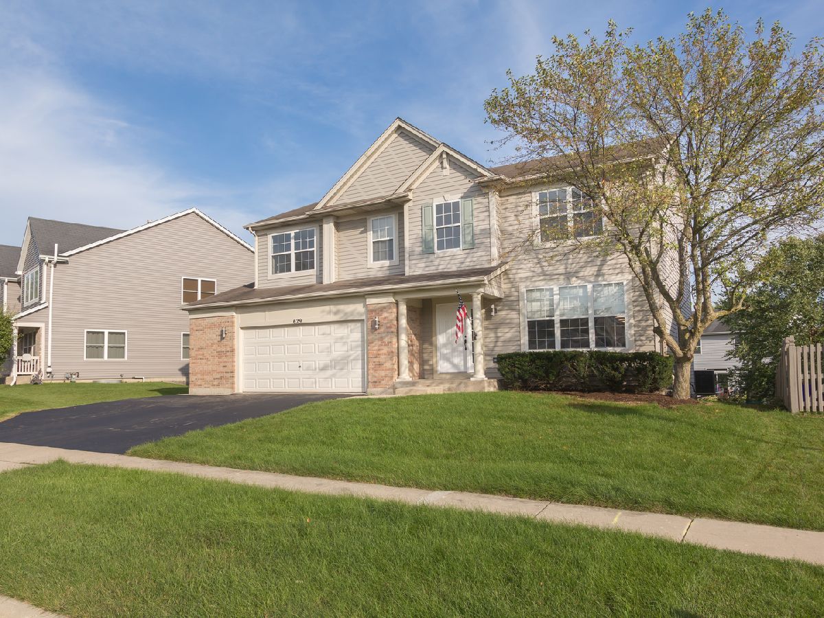 Homes Sold River Ridge South Elgin Illinois, 629 Waterford