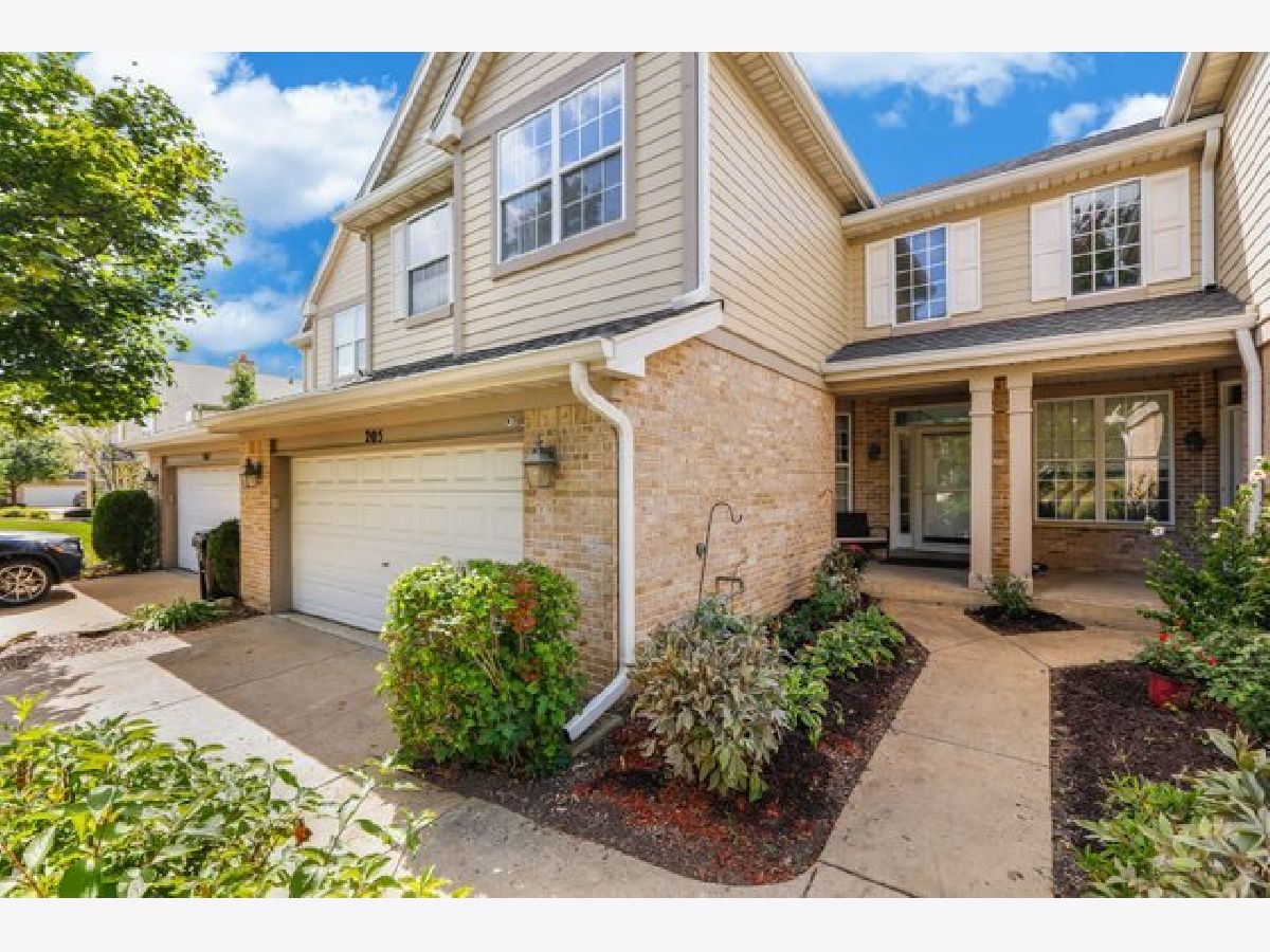 Townhomes Sold Villas Of Thornfield Bloomingdale Illinois, 205 Wimbledon