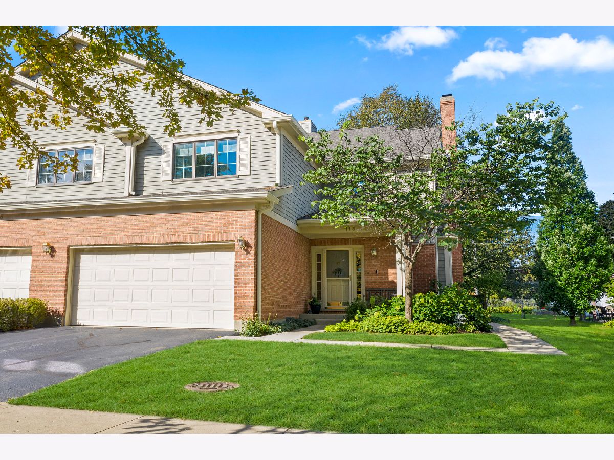 Townhomes Sold Village Commons Mount Prospect Illinois, 118 Elm
