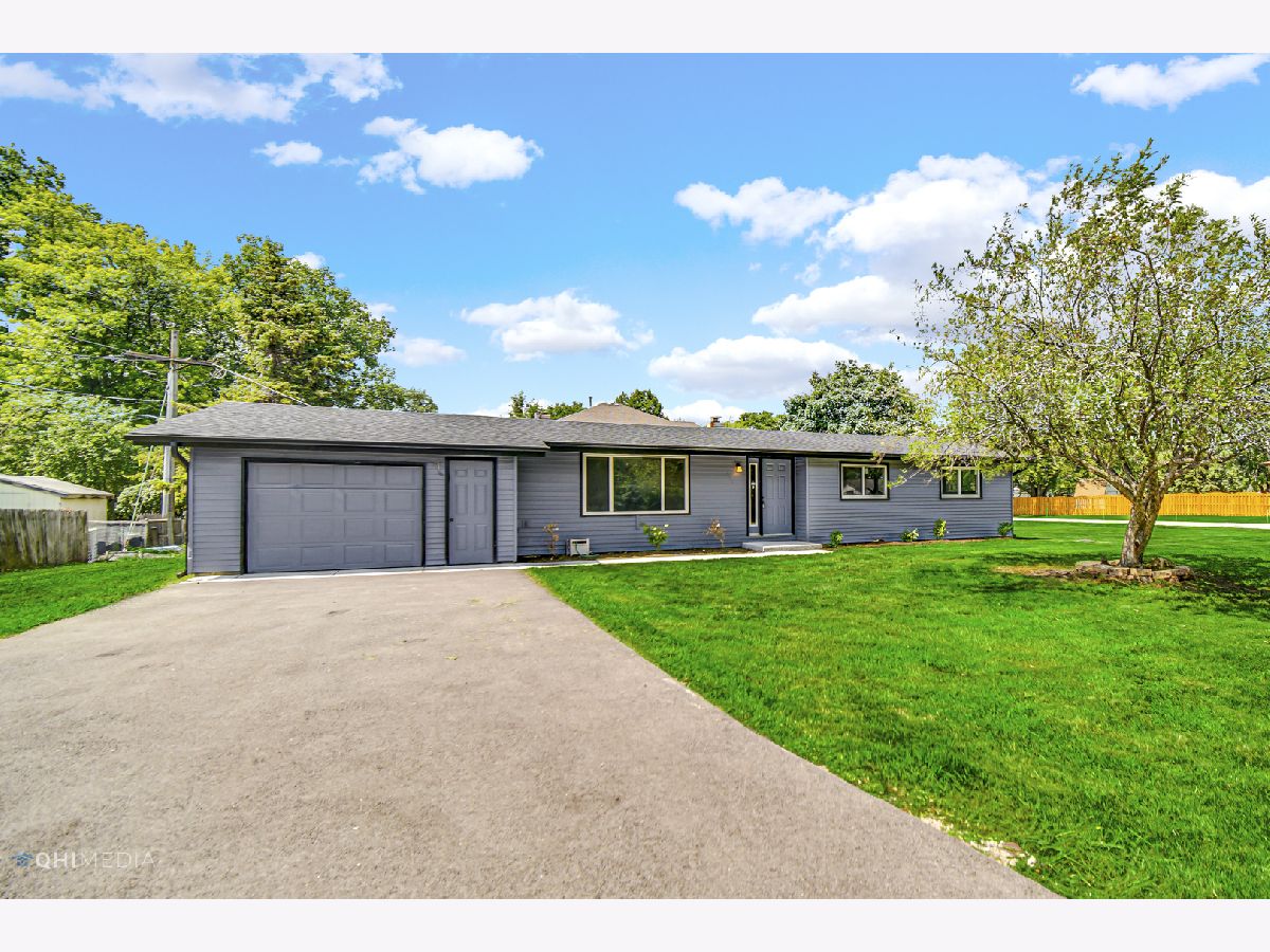 Homes Sold Mikan Romeoville Illinois, 352 River Edge