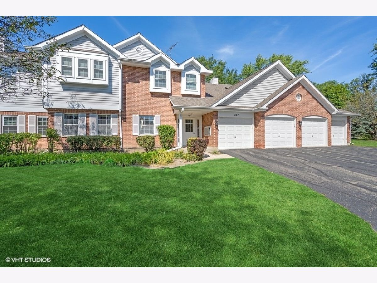Condos & Townhomes Sold Brookdale Manor Naperville Illinois, 887 Quin