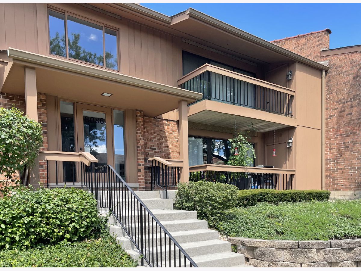 Homes & Condominiums Sold Braemoor Burr Ridge Illinois, 8086 Garfield