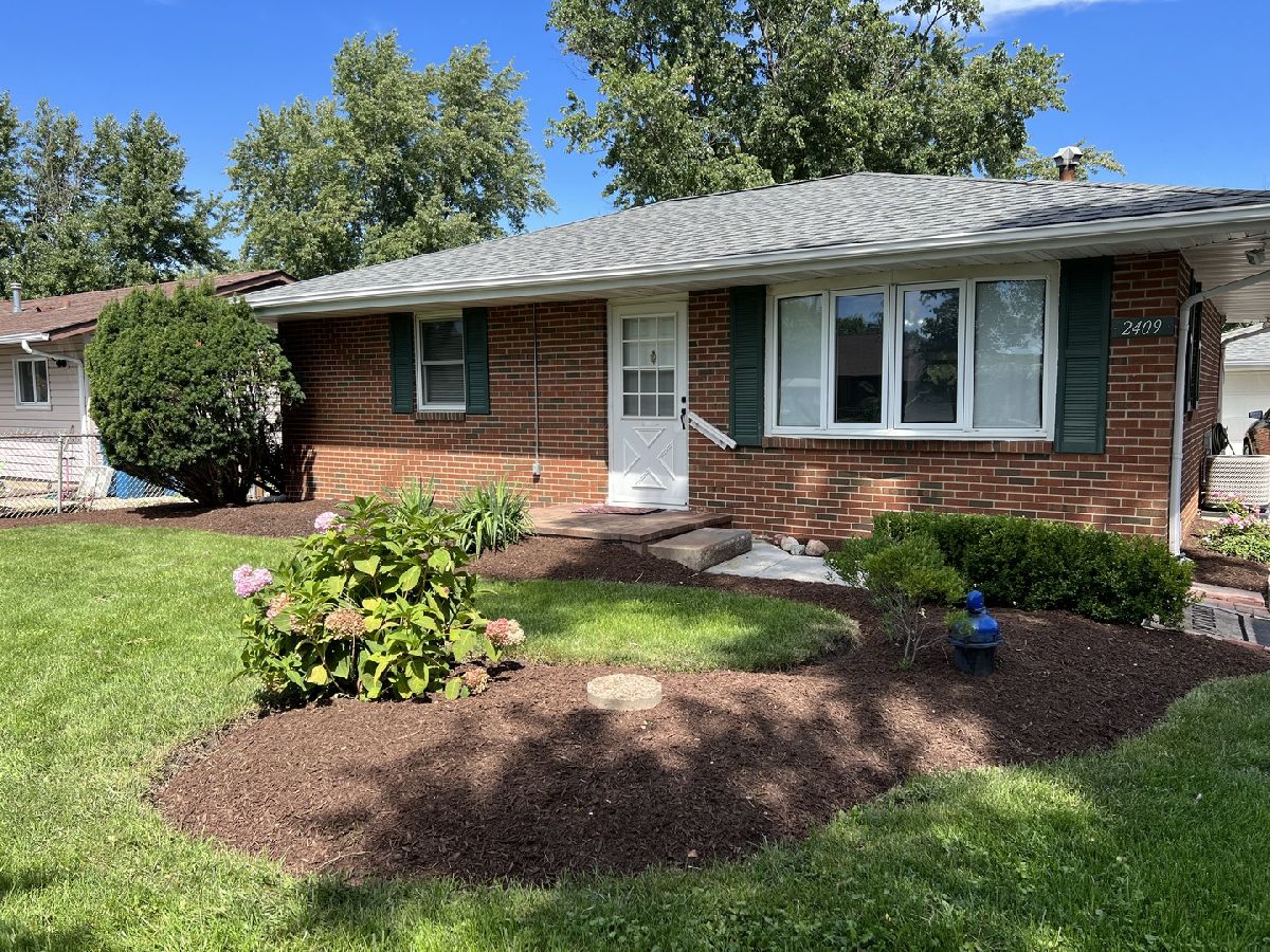 Homes Sold Sunnyland Joliet Illinois, 2409 Blossom