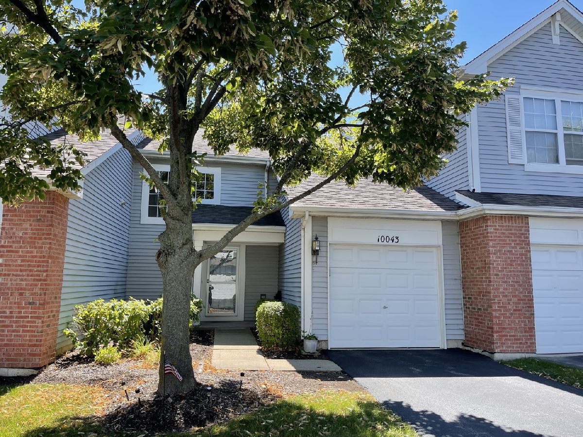 Homes & Townhomes Rented Southwind Huntley Illinois, 10043 Haverhill