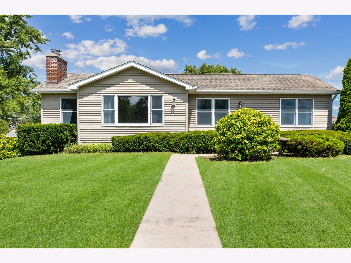 Homes Sold Sunnyside Estates Johnsburg Illinois, 1414 Channel Beach