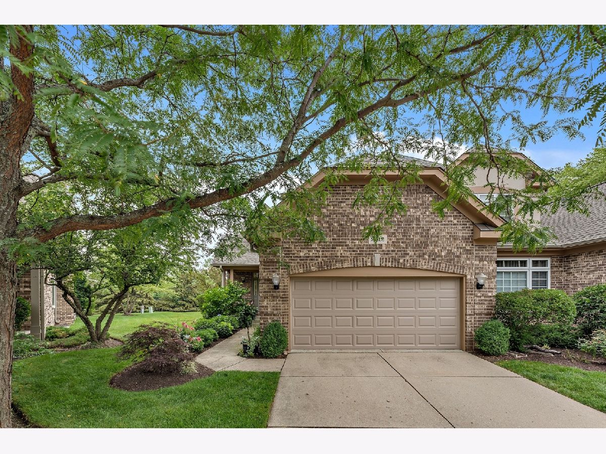 Townhomes & Homes Sold Cotswold Northbrook Illinois, 2512 Buckland