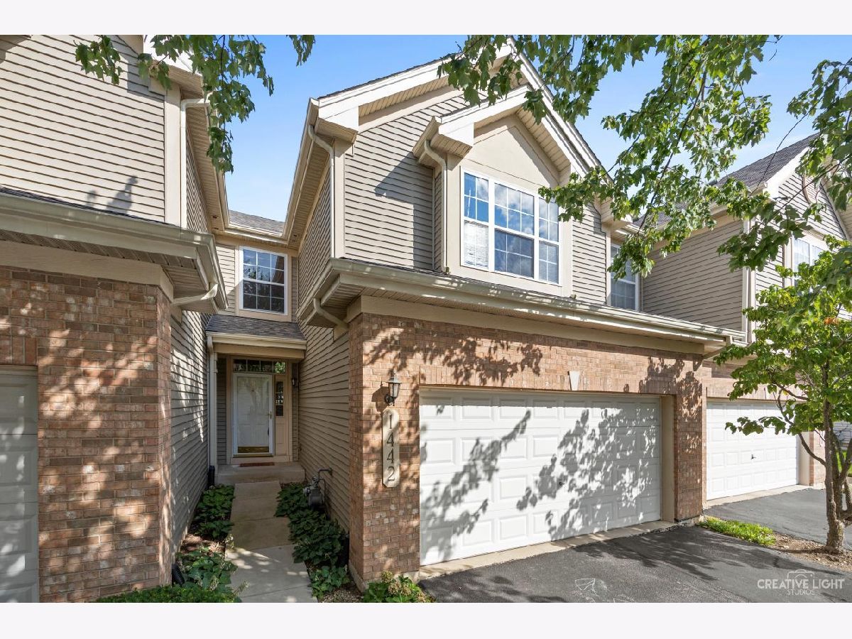 Townhomes Sold Brentwood Bartlett Illinois, 1442 Quincy Bridge