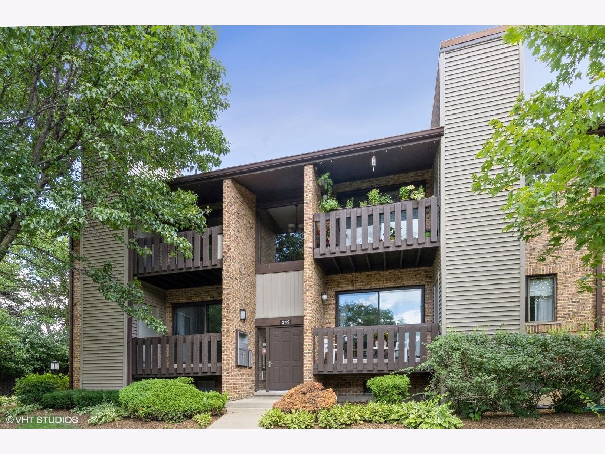 Condominiums Sold Green Willow Willowbrook Illinois, 342 Sheridan