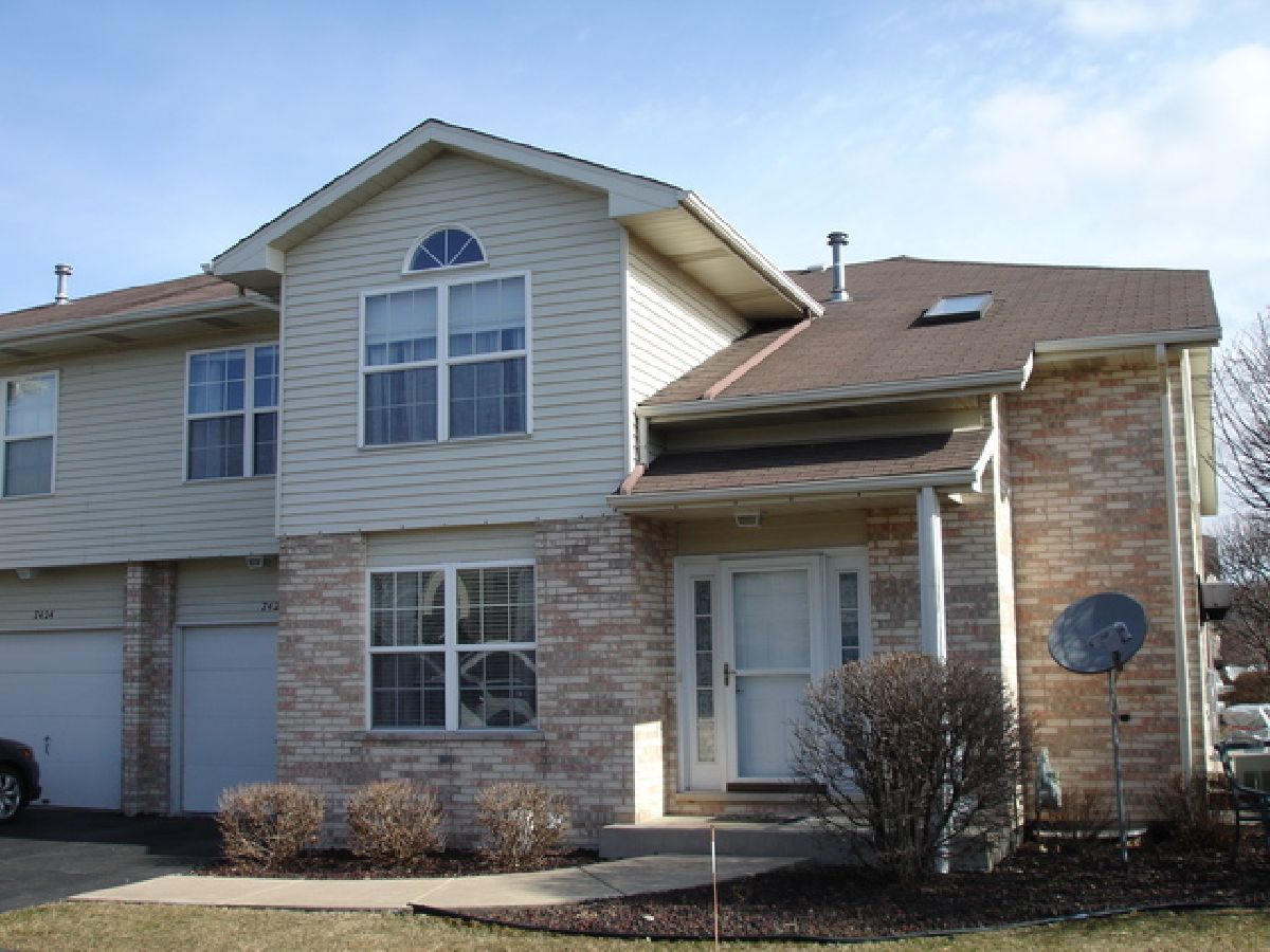 Townhomes & Homes Rented Arbors Of Justice Justice Illinois, 7426 Maple