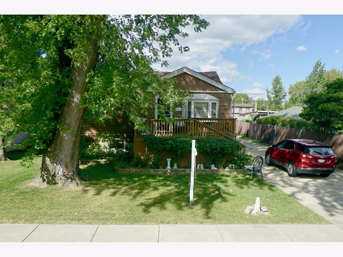 Homes Sold Dearborn Heights Oak Lawn Illinois, 7008 96th