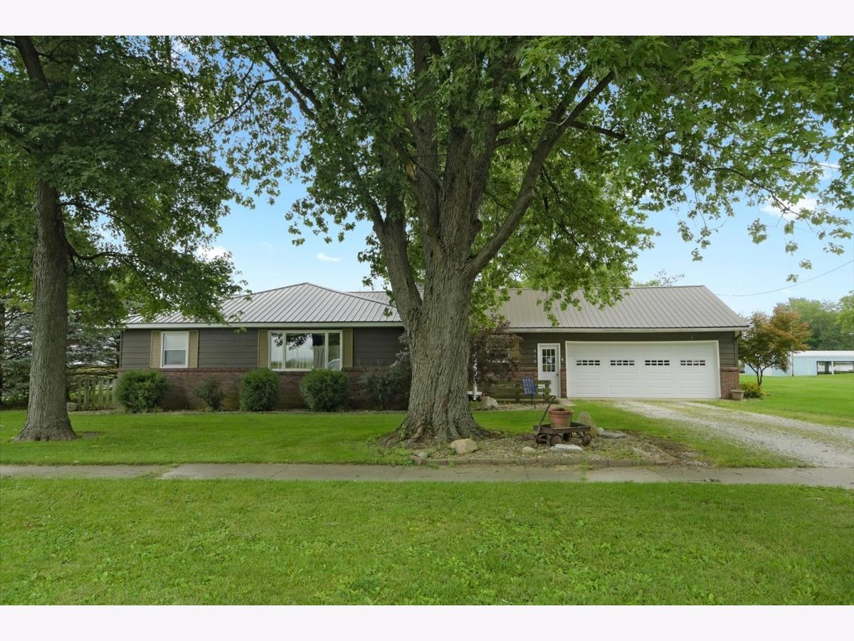  Sold Allerton Illinois, 610 Vermilion