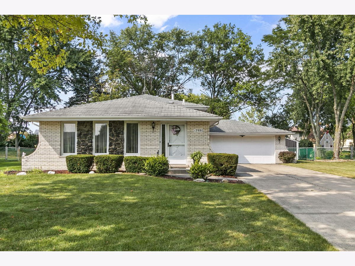Homes Sold Derby Meadows Orland Park Illinois, 13950 Derby