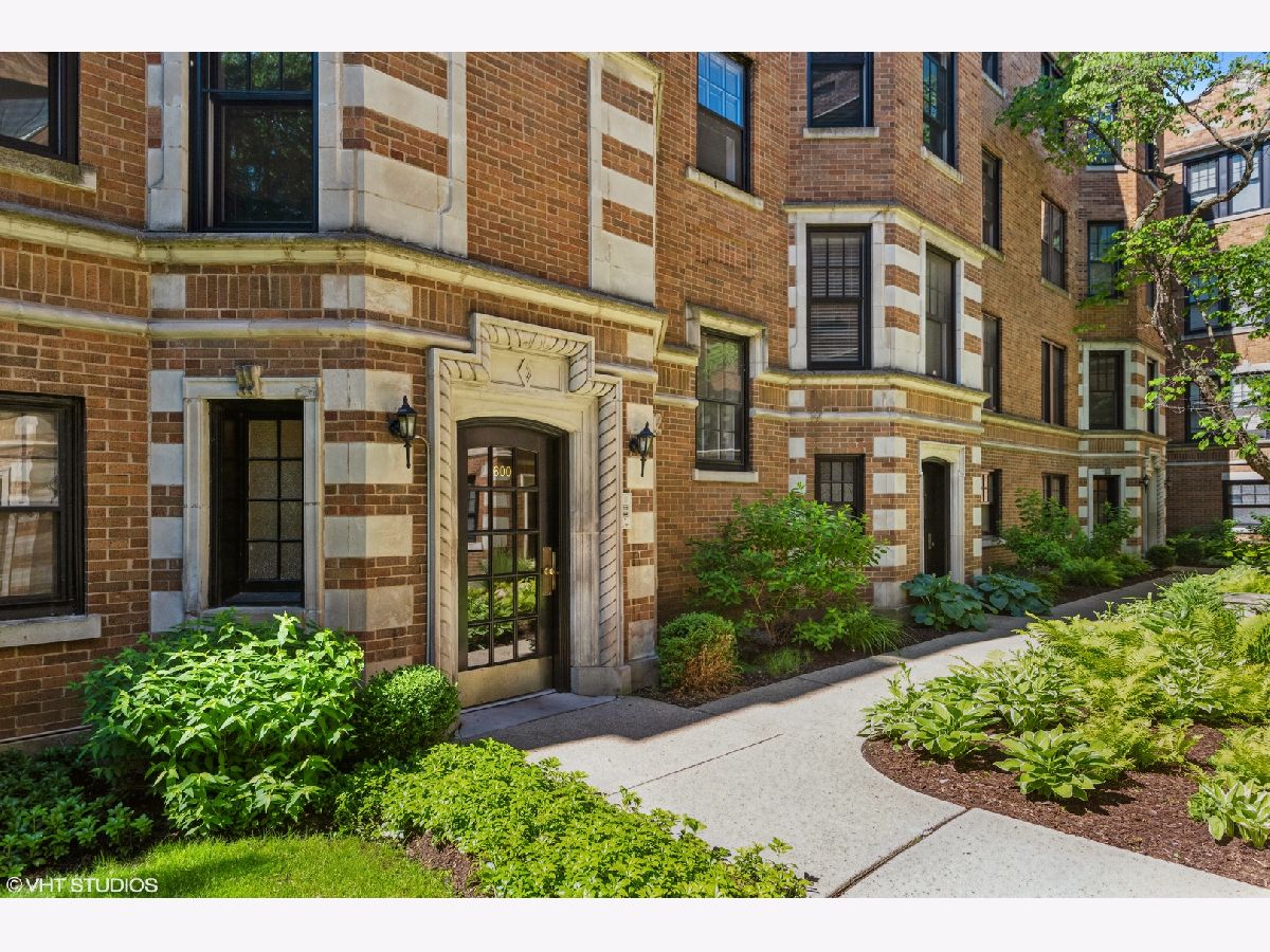 Condos & Townhomes Sold Atherton Evanston Illinois, 600 Sheridan