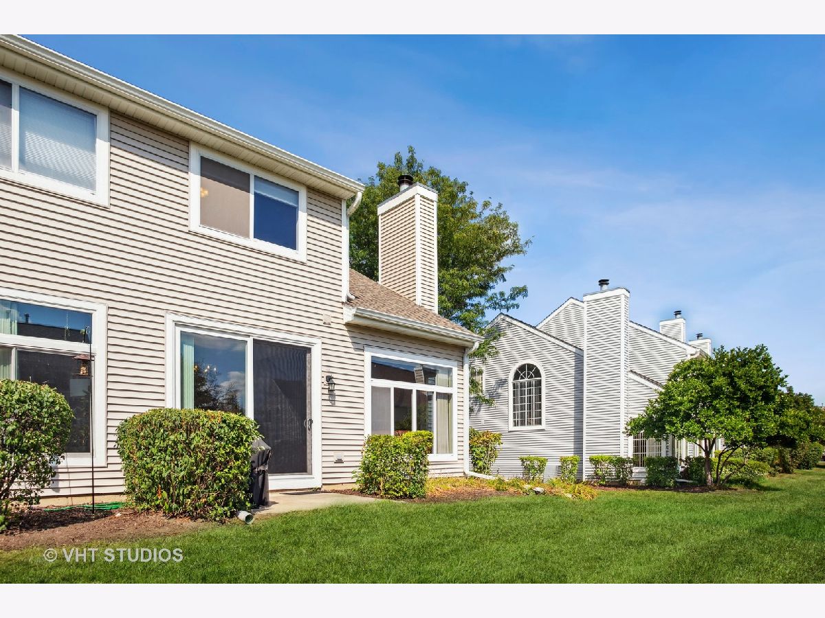 1155 Cambria South Lane, Lombard, Illinois 60148 MLS 11624554