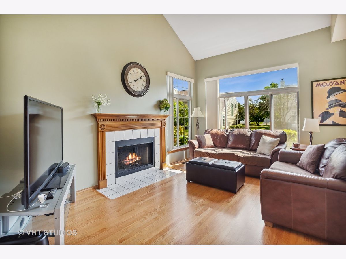 1155 Cambria South Lane, Lombard, Illinois 60148 MLS 11624554