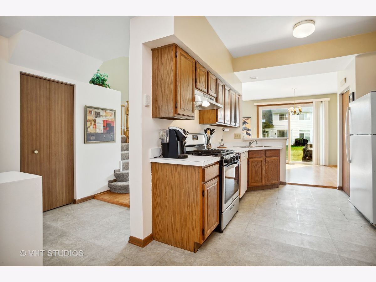 1155 Cambria South Lane, Lombard, Illinois 60148 MLS 11624554