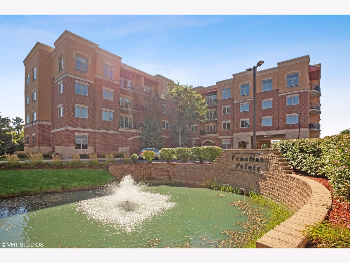 Condominiums Sold Venetian Pointe Addison Illinois, 1200 Foxdale