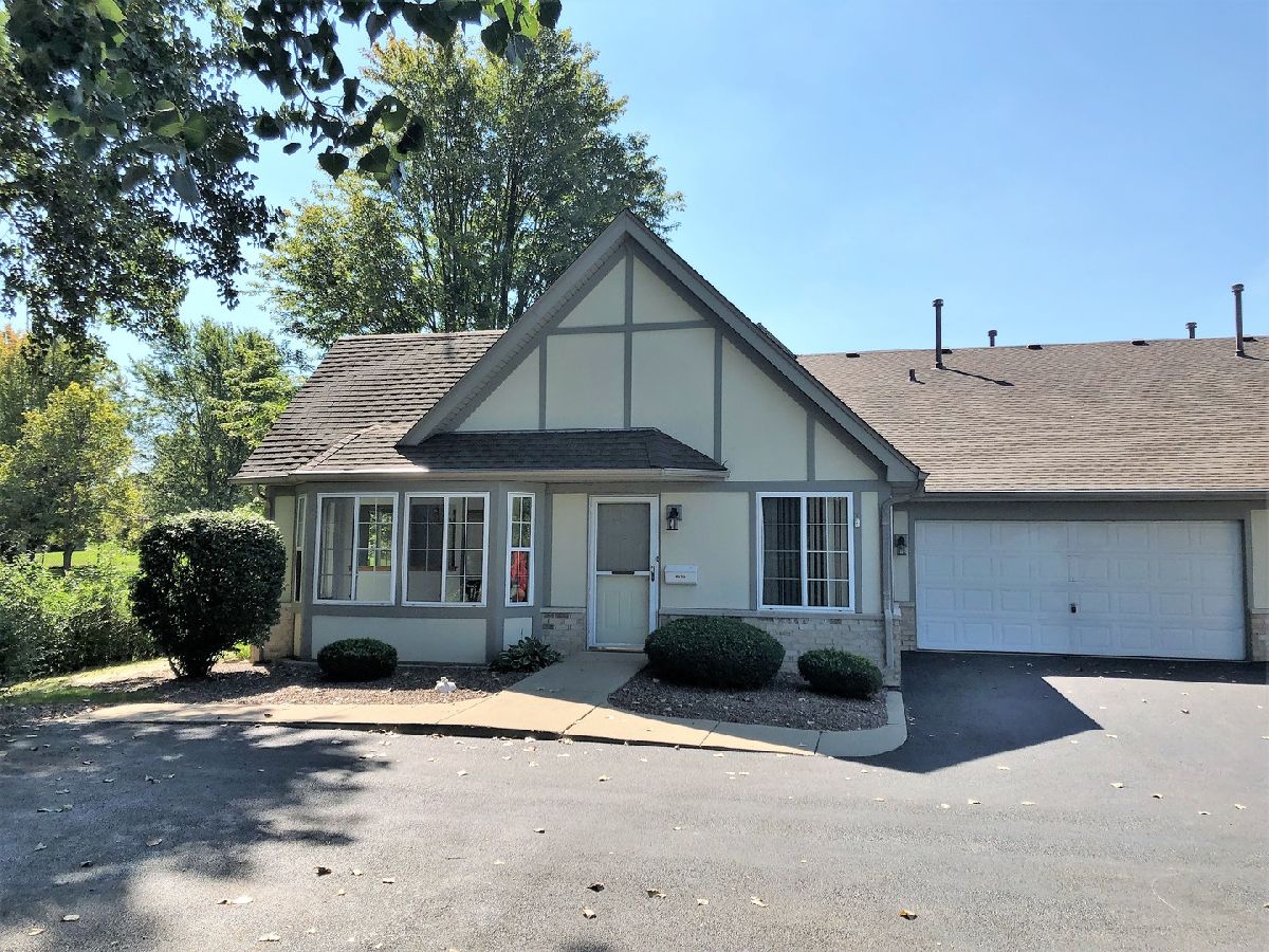 Townhomes Sold Willow Falls Crest Hill Illinois, 1836 Willow Circle
