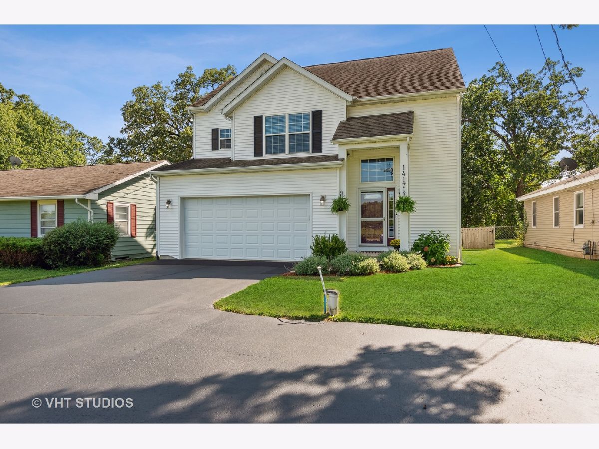 Homes Sold Colemar Spring Grove Illinois, 1417 Main Street