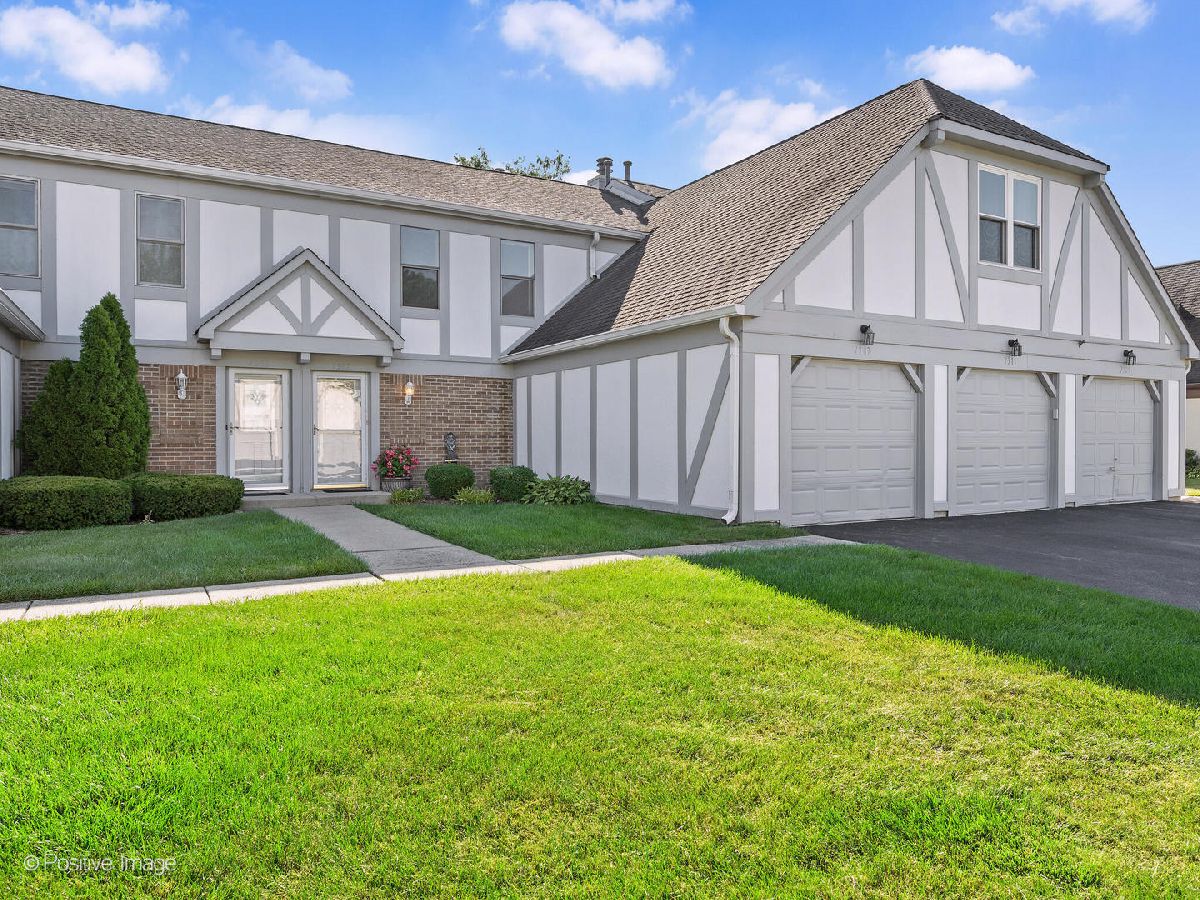 Townhomes & Condos Sold Chesapeake Downers Grove Illinois, 7307 Baybury