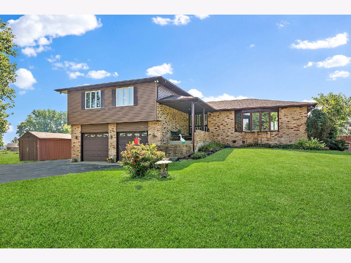 Homes Sold Plank Road Estates Hampshire Illinois, 42W611 Kiwi