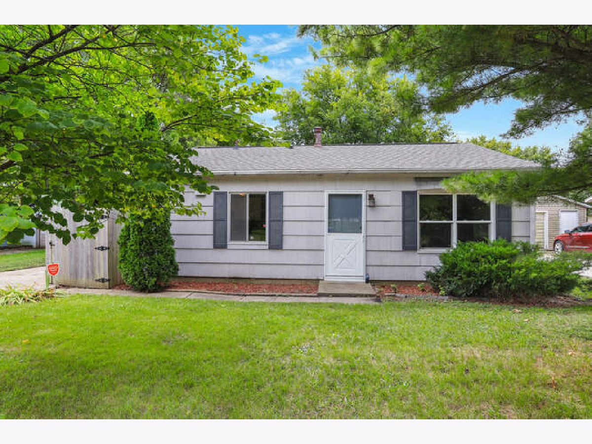 Homes Sold Green Meadow Champaign Illinois, 2203 Kirby
