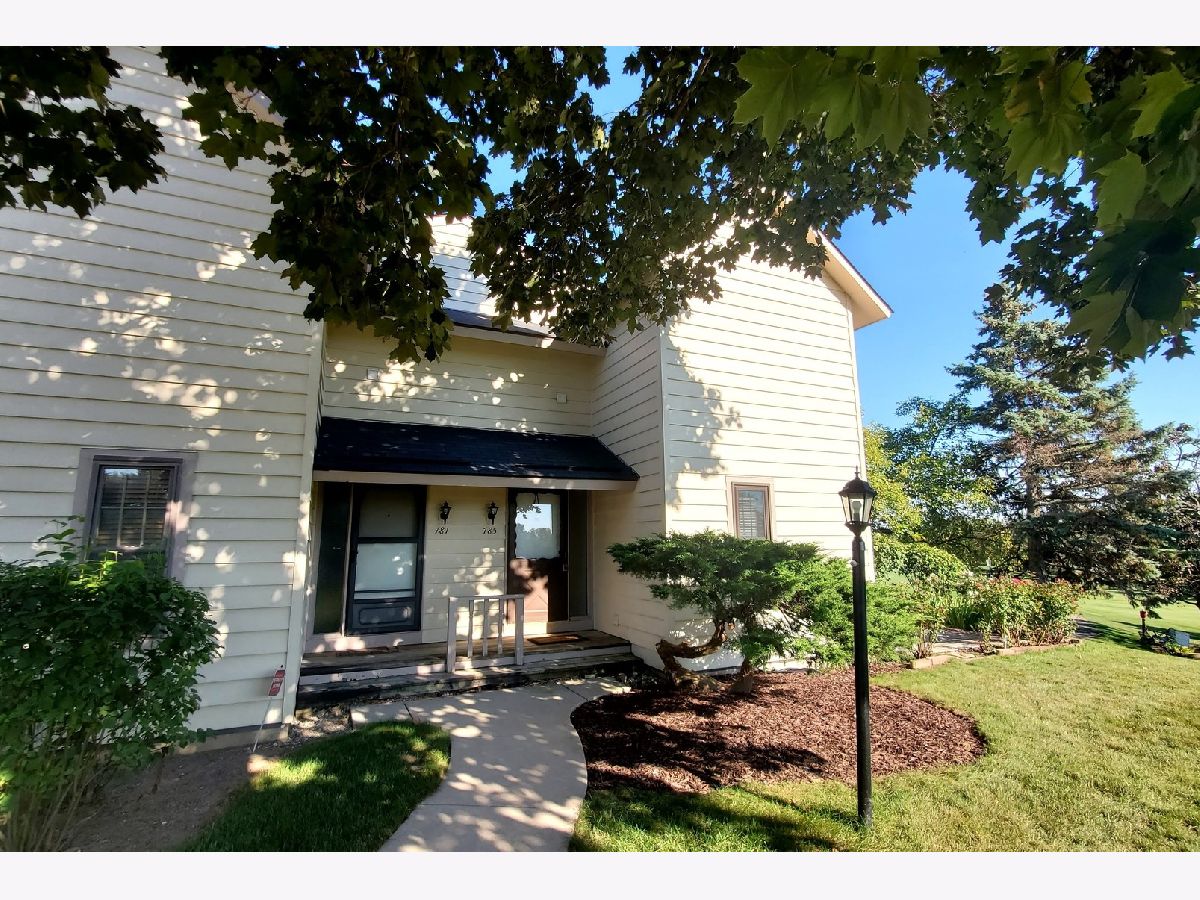 Heather Ridge Gurnee IL, Townhomes & Condos & Homes For Sale & For Rent