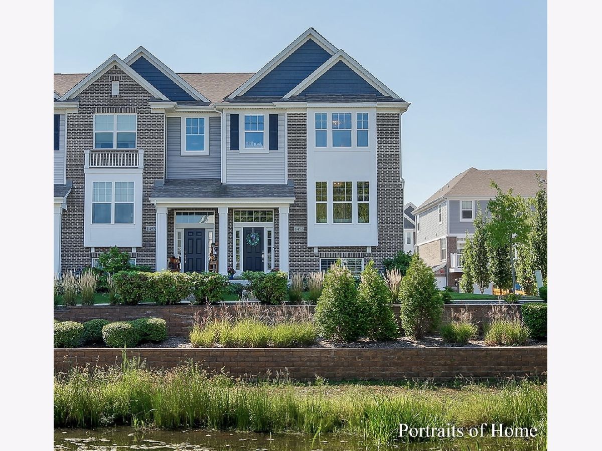 Townhomes Sold Bauer Place Naperville Illinois, 1455 Charles