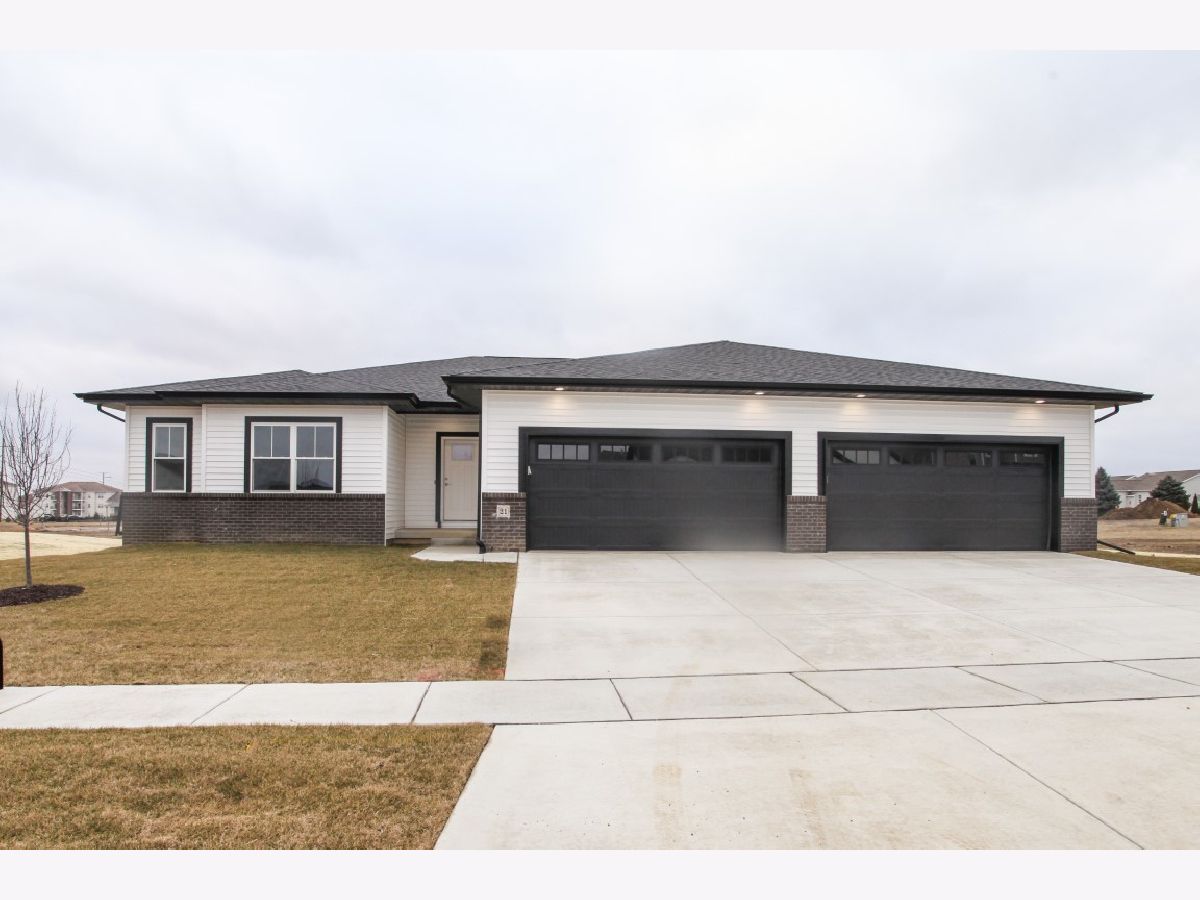 Homes Sold Brookridge Estates Bloomington Illinois, 21 Brookstone