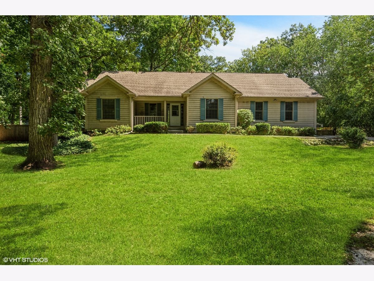 Homes Sold Country Club Addition Lakewood Illinois, 455 Huntley