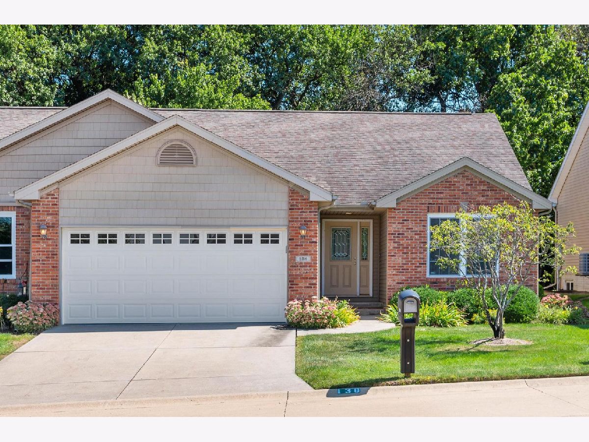 Condos & Townhomes & Homes Sold Prairie Gardens Normal Illinois, 138 Cassidy