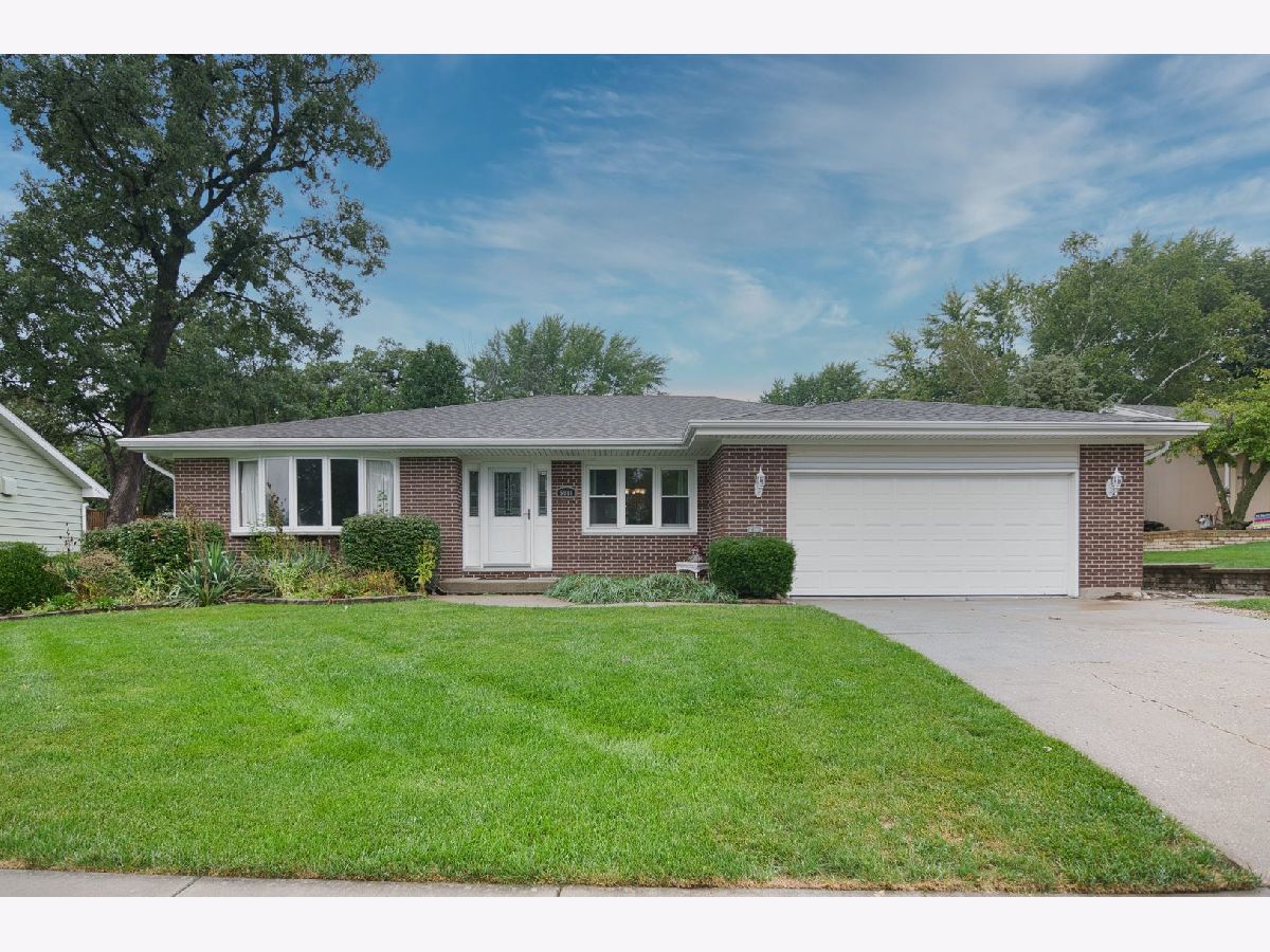 Homes & Condos & Townhomes Rented Boone Creek Mchenry Illinois, 5006 Oakwood