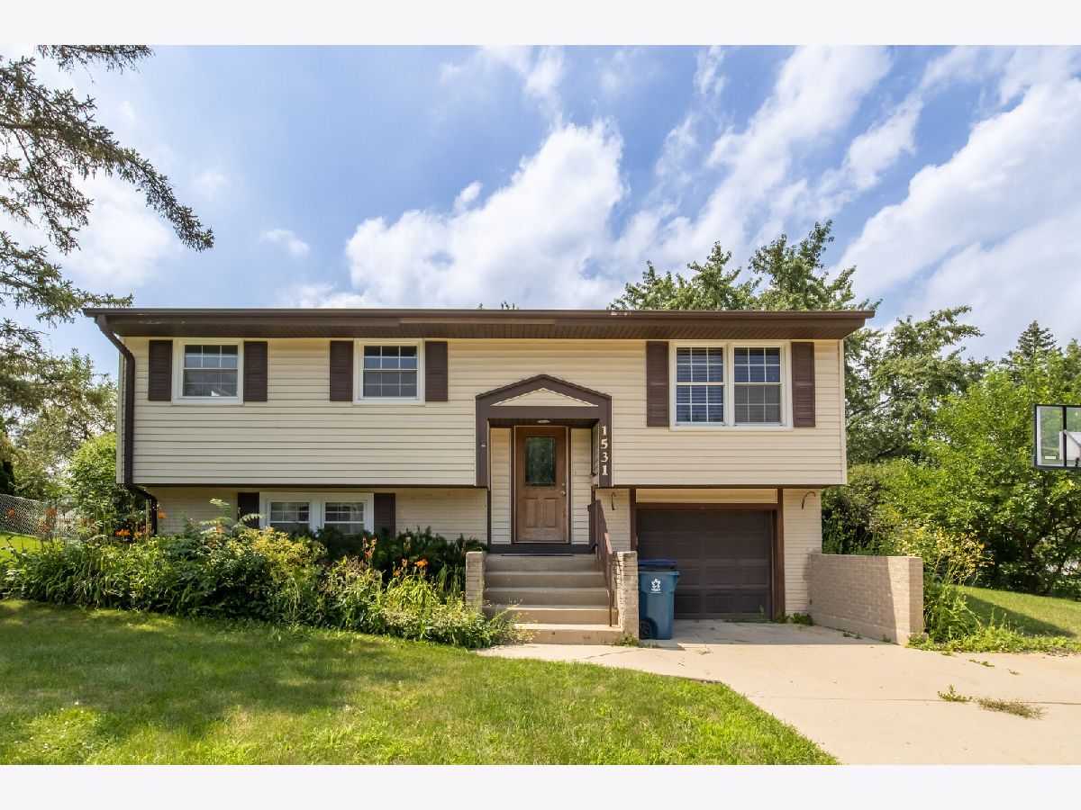 Condos & Townhomes & Homes Sold Schaumburg Terrace Schaumburg Illinois, 1531 Harvard