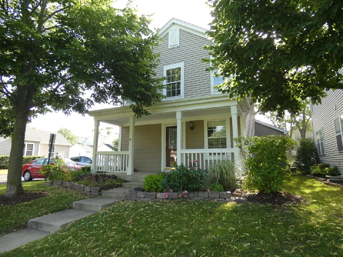 Homes & Townhomes & Condos Sold The Townes At Three Oaks Crystal Lake Illinois, 766 Golden Oak