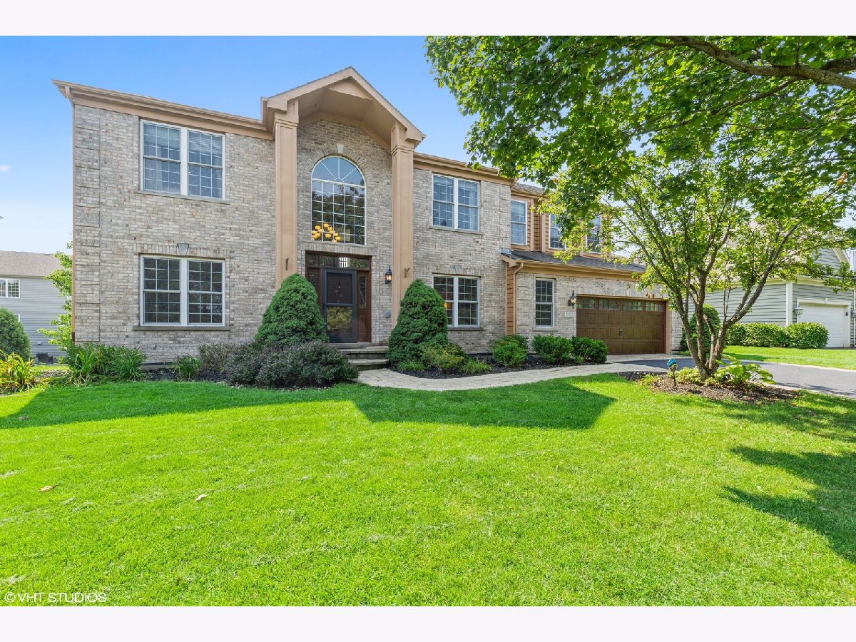 Homes For Sale Boulder Ridge Greens Lake In The Hills Illinois, 1132 Ridgewood Circle