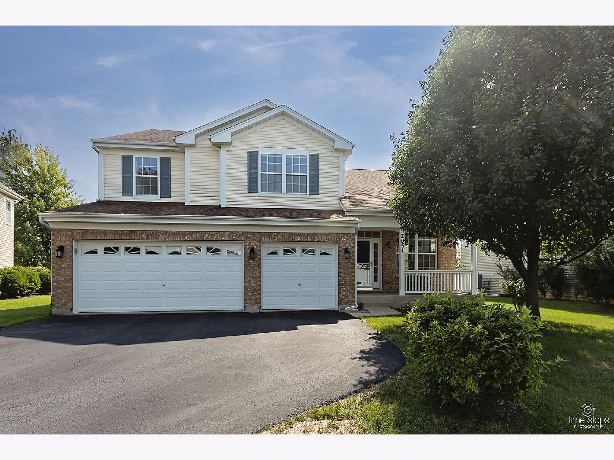 Homes Sold Orchard Prairie North Montgomery Illinois, 2051 William