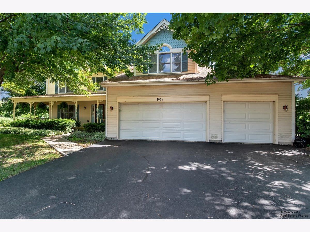  Rented Sleepy Hollow Illinois, 901 Surrey
