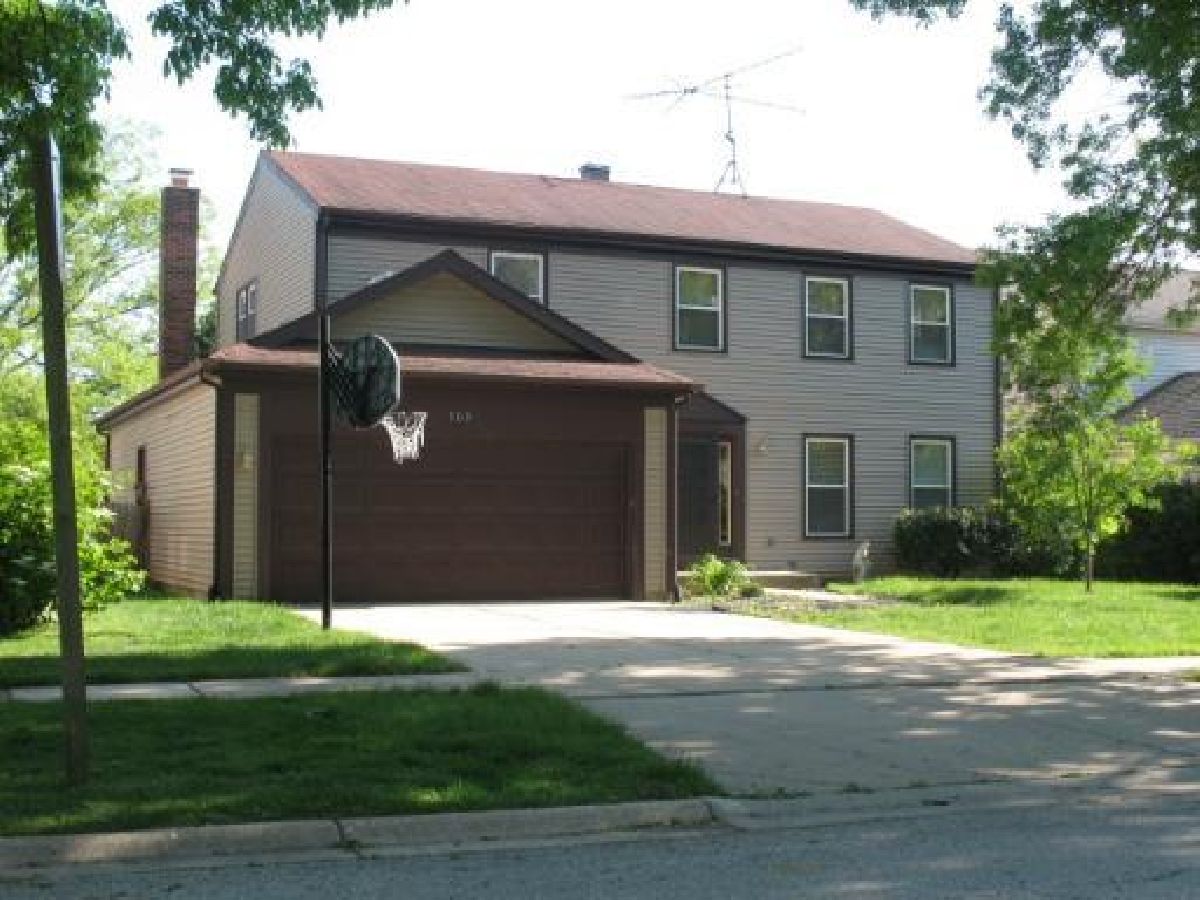 Homes Rented Devonshire Buffalo Grove Illinois, 909 Dannet