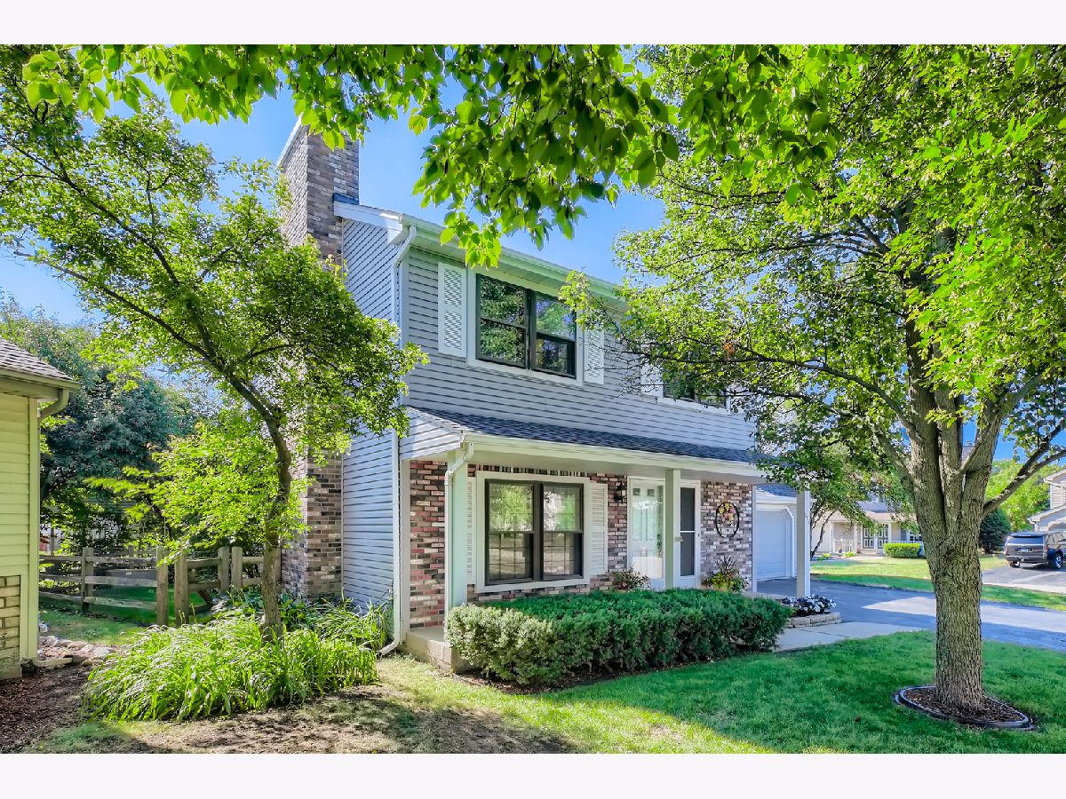 Heather Ridge Gurnee IL, Townhomes & Condos & Homes For Sale & For Rent Sadie Winter Dana Cohen