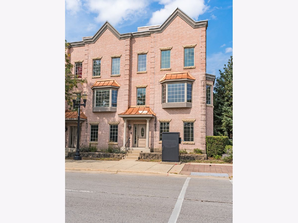 Townhomes Sold Wellington Of Elgin Elgin Illinois, 148 Kimball