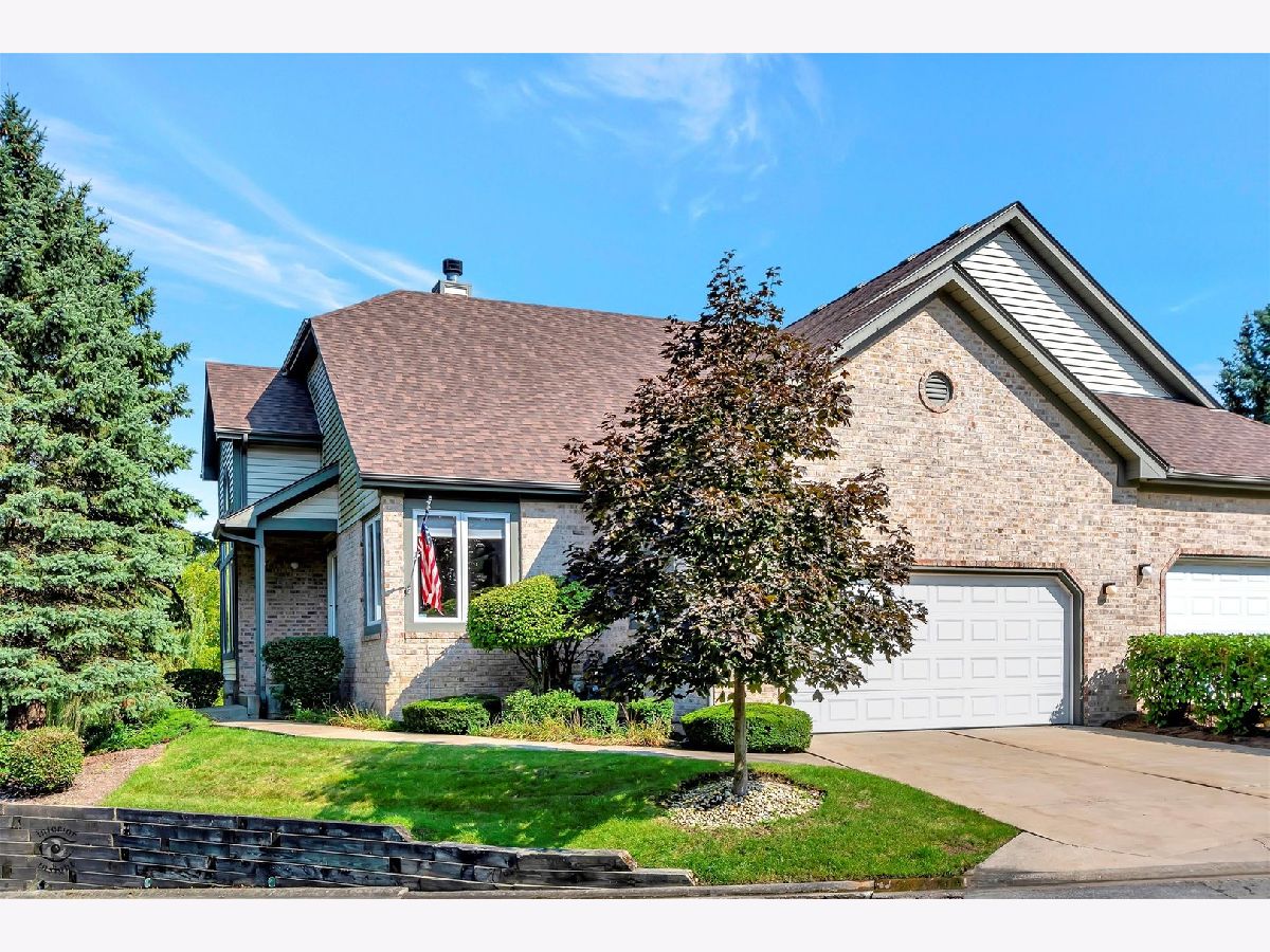 Townhomes & Homes Sold Dawnwood Homer Glen Illinois, 14317 Provencal