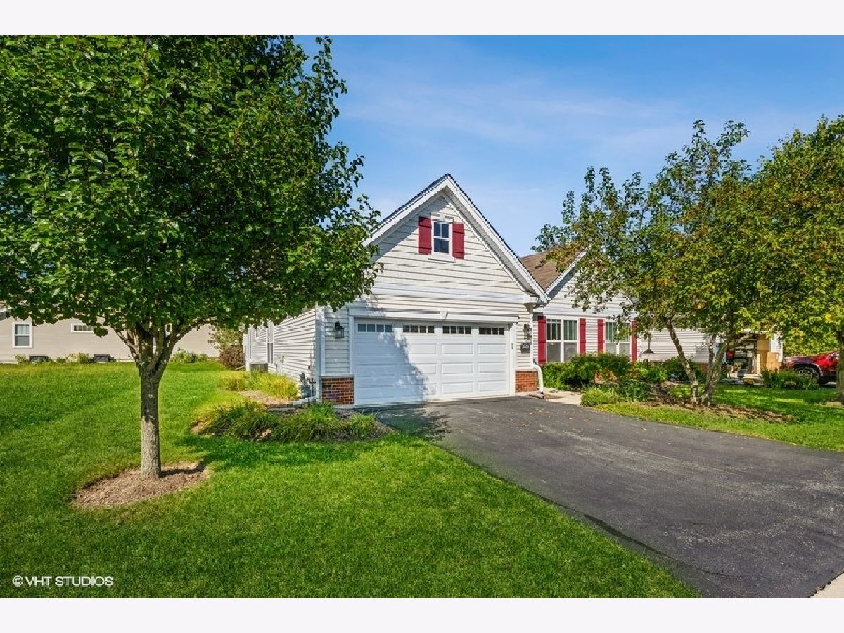 Townhomes Sold Traditions At Glen Flora Waukegan Illinois, 2534 Fairway