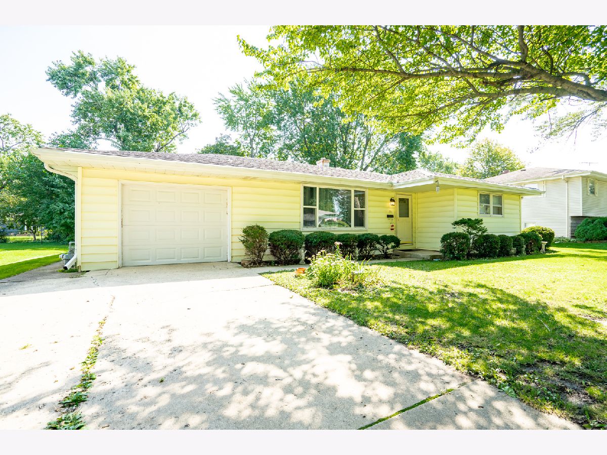 Homes Sold Rooney Heights Joliet Illinois, 1114 Rooney