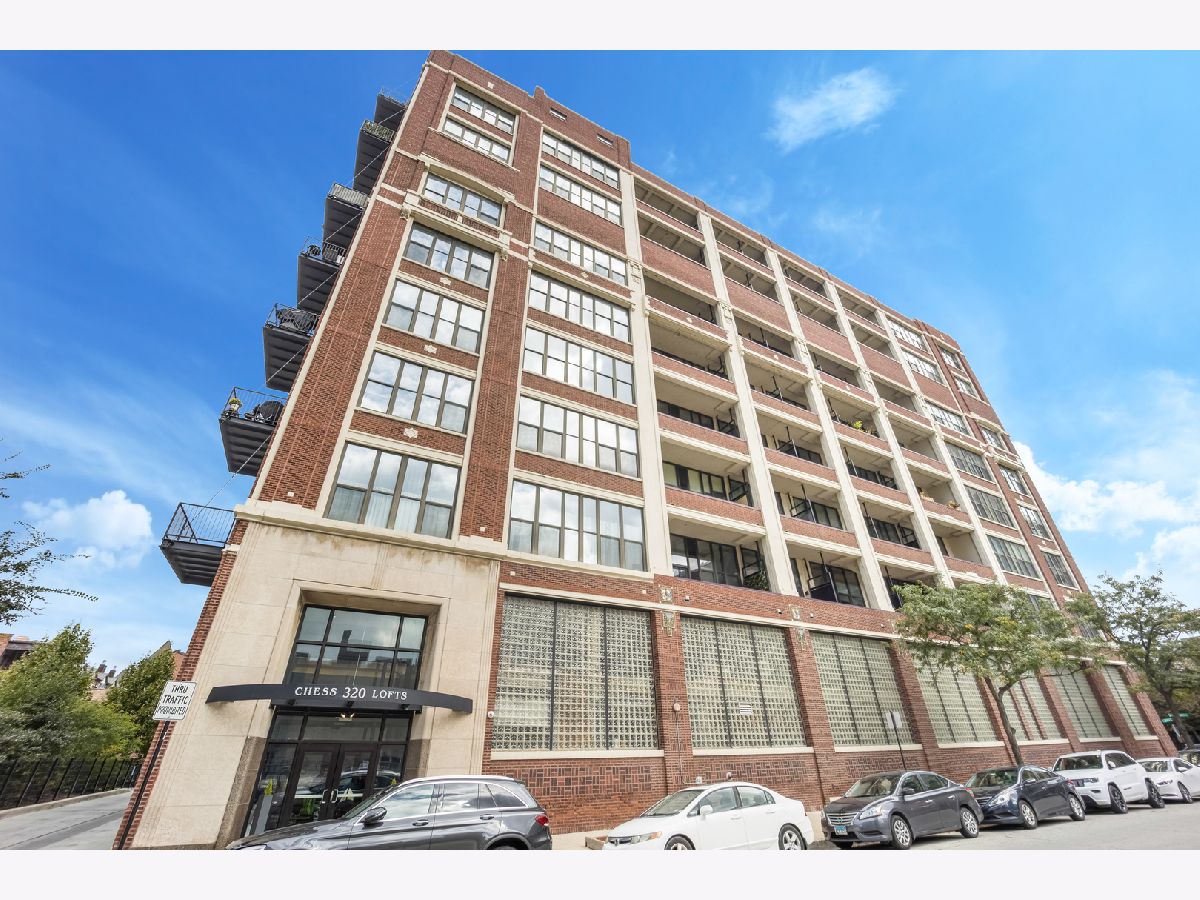 Condominiums Rented Chess Lofts Chicago Illinois, 320 21st