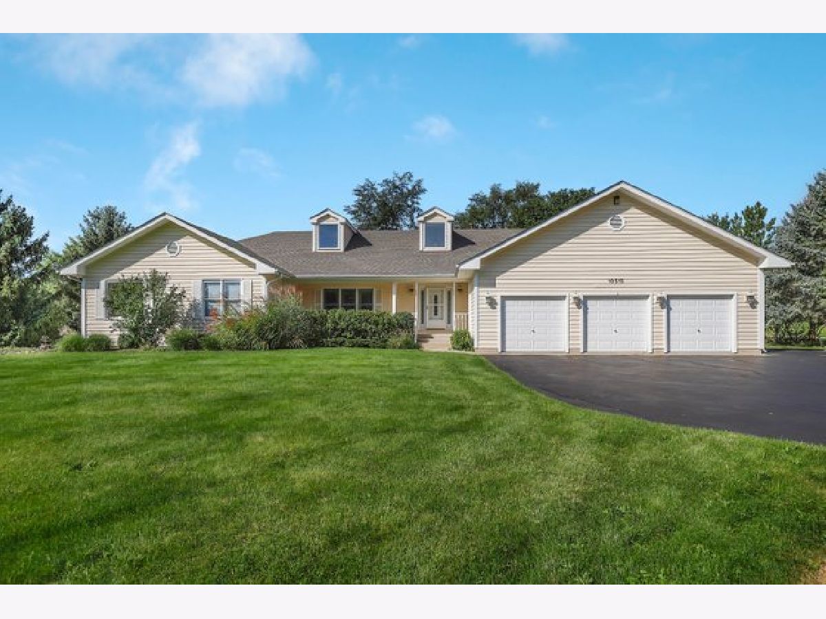 Homes Sold Thoroughbred Estates Woodstock Illinois, 10515 Saddlebred