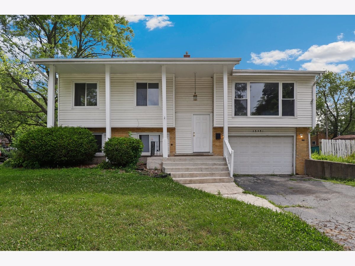 Homes Sold Pacesetter South Holland Illinois, 15931 Debbie