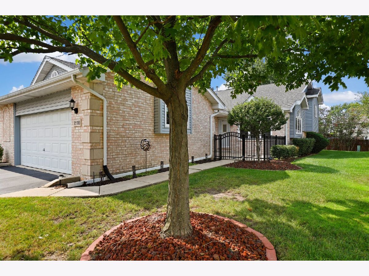 Townhomes Sold Park Place Tinley Park Illinois, 16110 Lake Villa